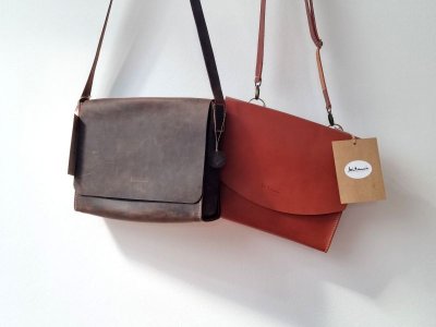 galerie/001 Taschen/005 Frank/resized/album_image_small.jpg